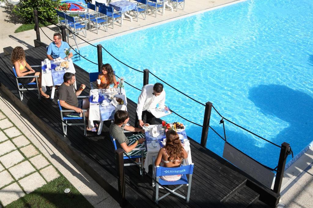 Seapark Spa Resort Giulianova Exterior foto